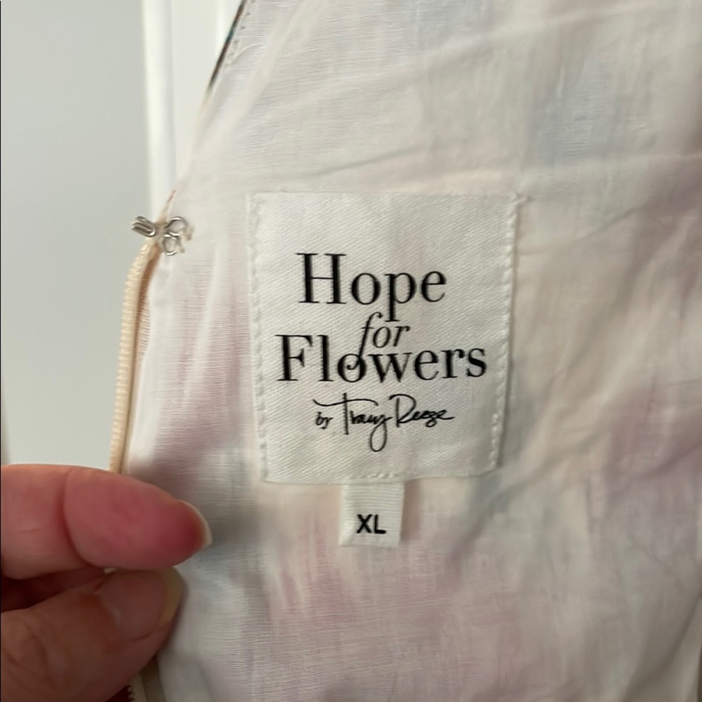 Hope for Flowers by Tracy Reese Red, White and Green Floral Midi Dress - Picture 6 of 12